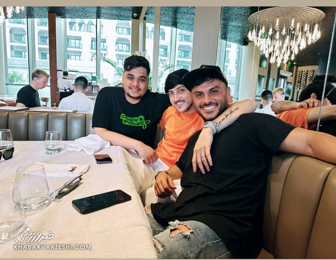 عکس| مهمانی لاکچری سردار آزمون و آرمین 2AFM در دبی