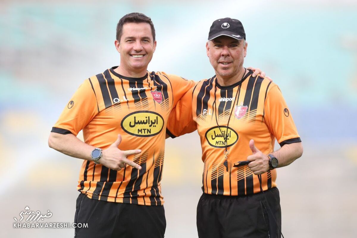 مربی برزیلی با پرسپولیس تمدید کرد