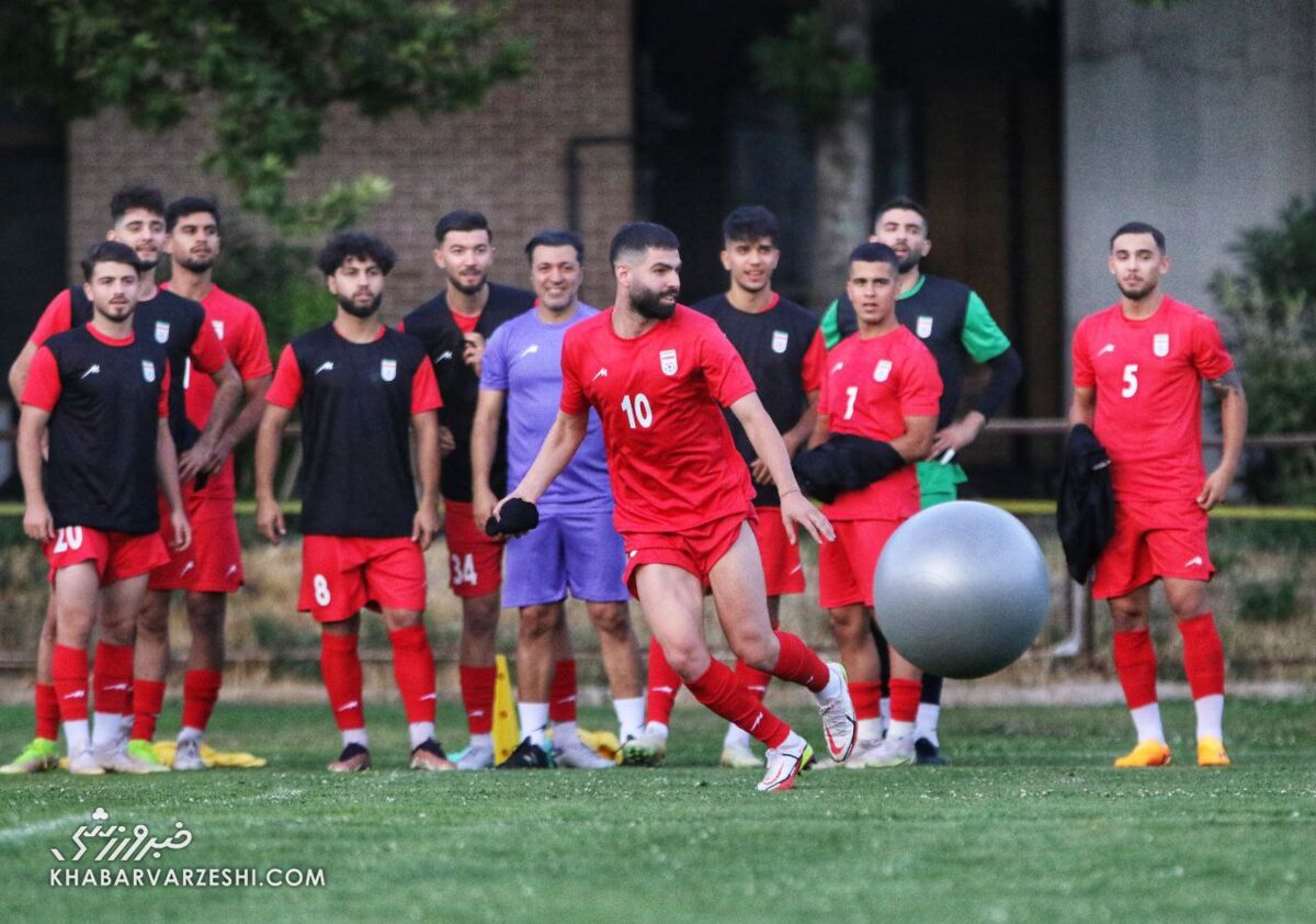 ثانیه‌شماری برای رونمایی از صید لحظه‌آخری پرسپولیس/ ستاره ملی‌پوش فردا در جمع سرخ‌ها؟