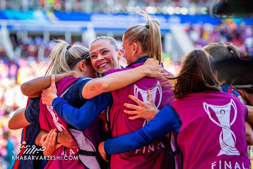 زنان بارسلونا قهرمان اروپا شدند/ کامبک هیجان‌انگیز مقابل گرگ‌ها