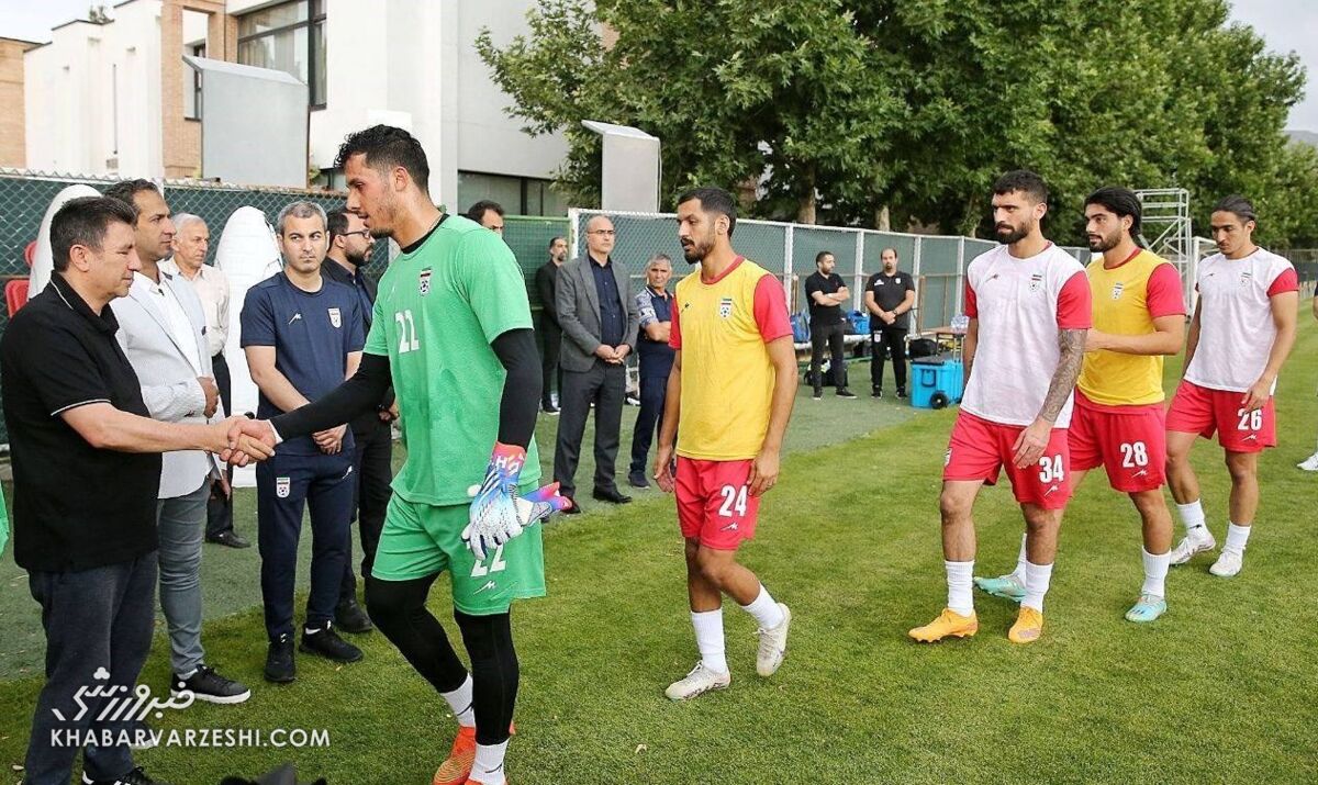 عکس| ابراز همدردی ملیپوشان با امیر قلعهنویی