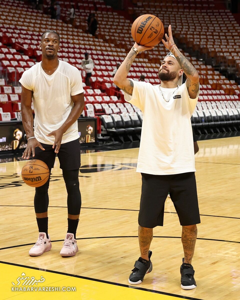 تصاویر| نیمار و شکیرا در میامی!/ مهمانان ویژه فینال NBA