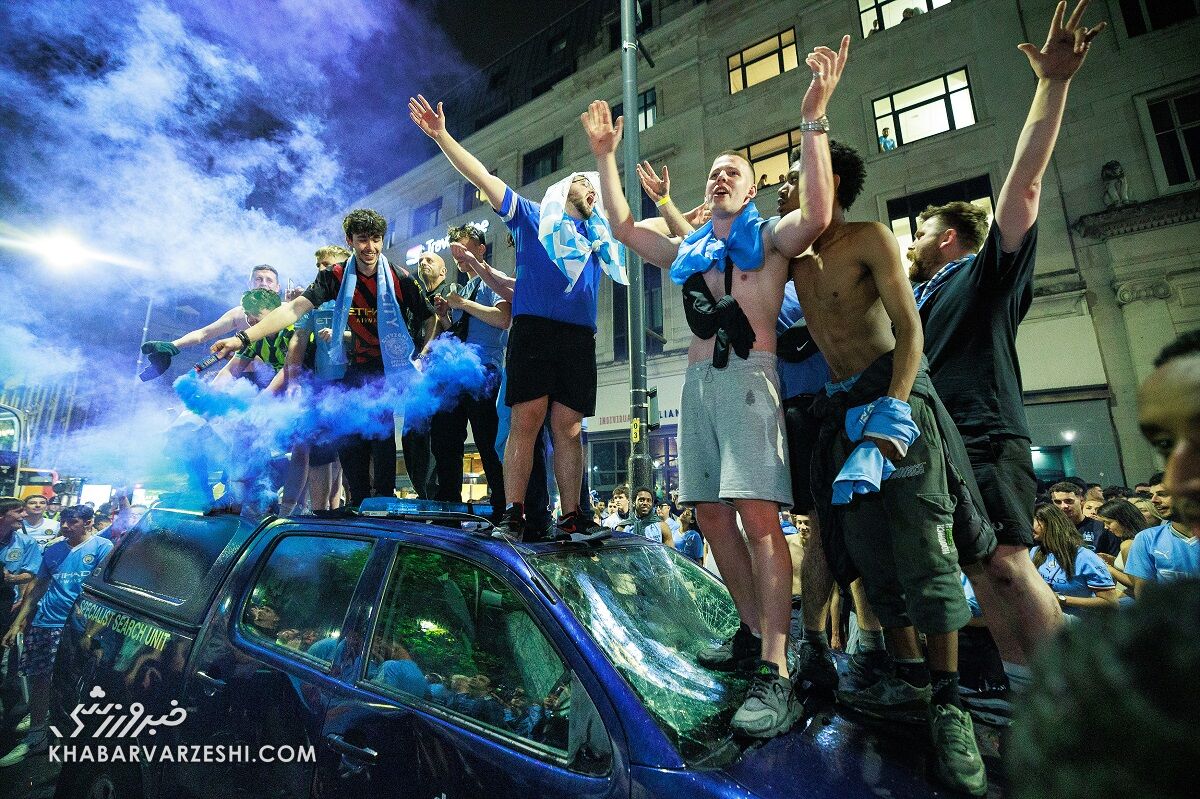 تصاویر| انگلیسیها شهر را به هم ریختند!/ خرابکاری هواداران منچسترسیتی در استانبول و برخورد شدید پلیس