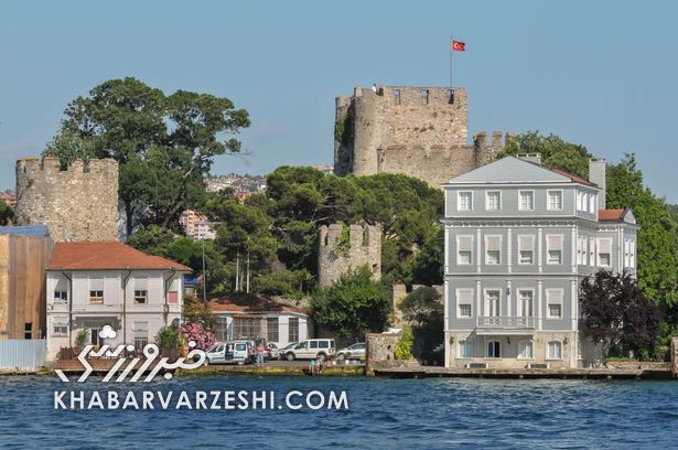 عکس| عمارتی بعد از قلعه آناتولی که رومن آبراموویچ در آن زندگی میکند/ زندگی جدید مرد جنجالی یک سال پس از فروش چلسی