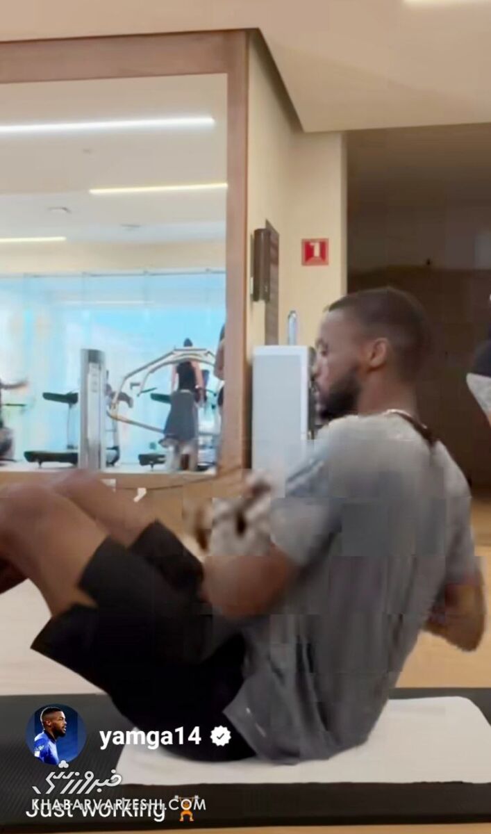 تصاویر بدنسازی حرفهای یامگا/ بازیکن فرانسوی استقلال آماده بازگشت به تمرینات میشود