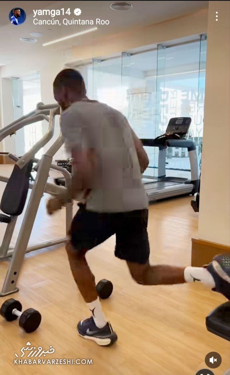 تصاویر بدنسازی حرفهای یامگا/ بازیکن فرانسوی استقلال آماده بازگشت به تمرینات میشود