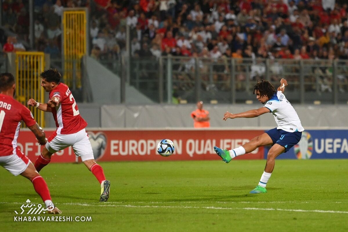 بردهای مثل آب خوردن برای فرانسه و انگلیس