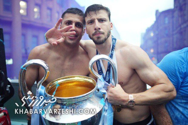 تصاویر ساعتهای خاص بر دستان قهرمانان خاص/ چند میلیون پوند ساعت روی دست آبیها