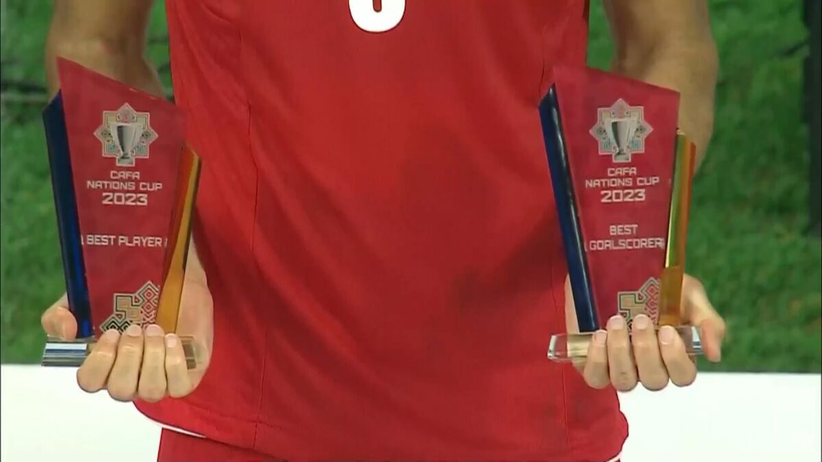 تصاویر| طارمی جوایز مهم کافا را درو کرد