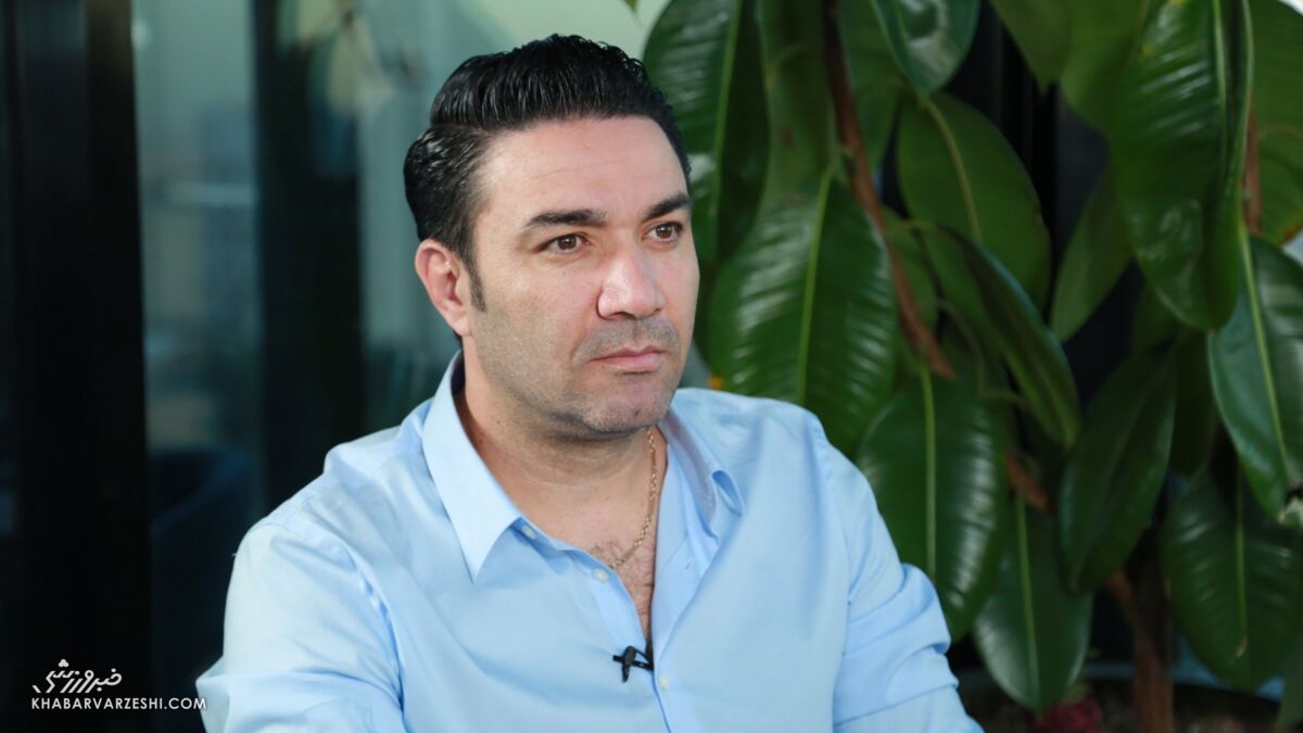 نکونام: با فرهاد مجیدی کنار زمین مشکلاتی داشتیم اما.../ با یکی دو بازیکن صحبت کردم/ از پرسپولیس هم پیشنهاد داشتم