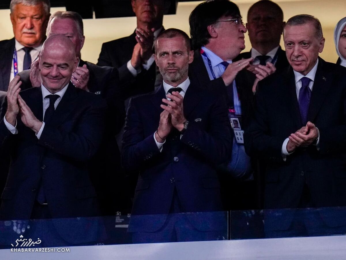 اعتراف رئیس یوفا درباره مشکلات فینال لیگ قهرمانان اروپا؛ می‌دانیم در استانبول همه‌چیز عالی نبود/ باید از شر احمق‌ها خلاص شویم!