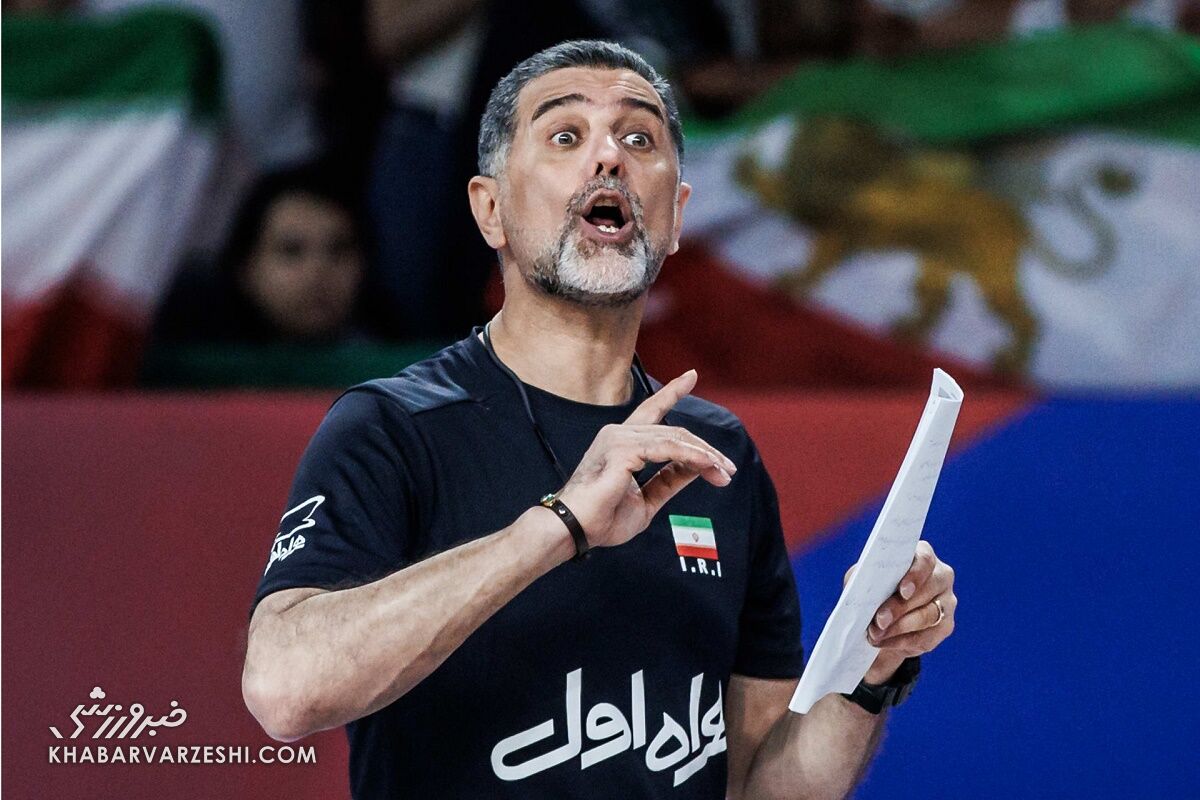 - حمله جنجالی و بی‌سابقه عطایی به ستاره والیبال ایران/ شما بی‌جا کردید که صحبت کردید!