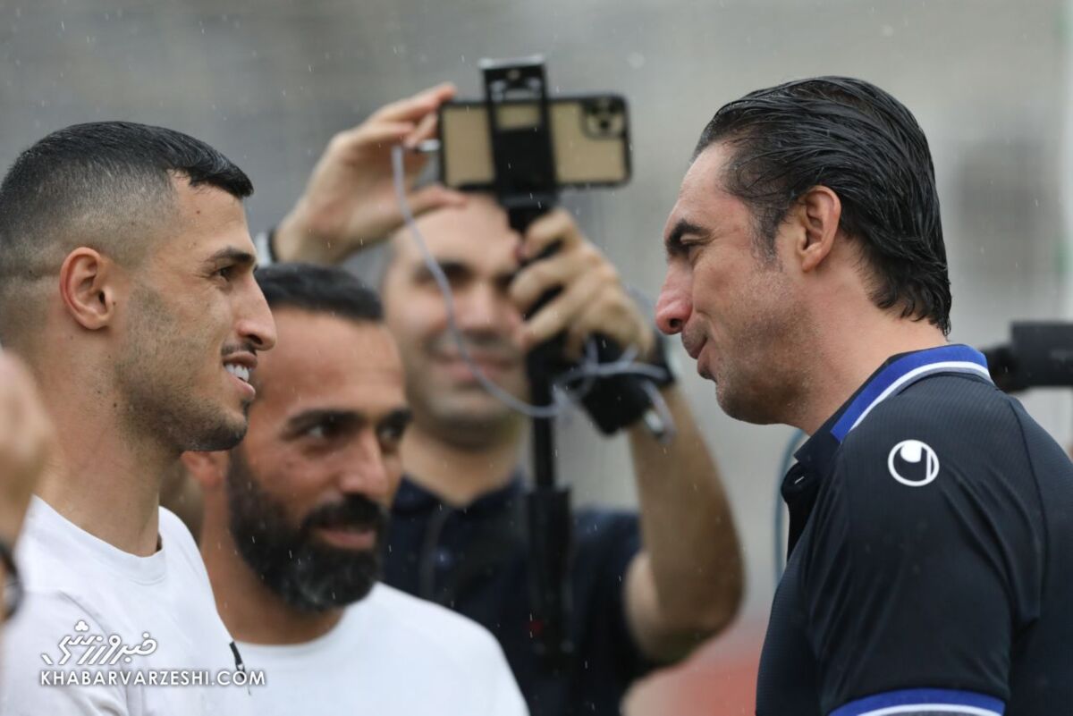 تصاویر| آقای گل پرسپولیس در تمرین نساجی