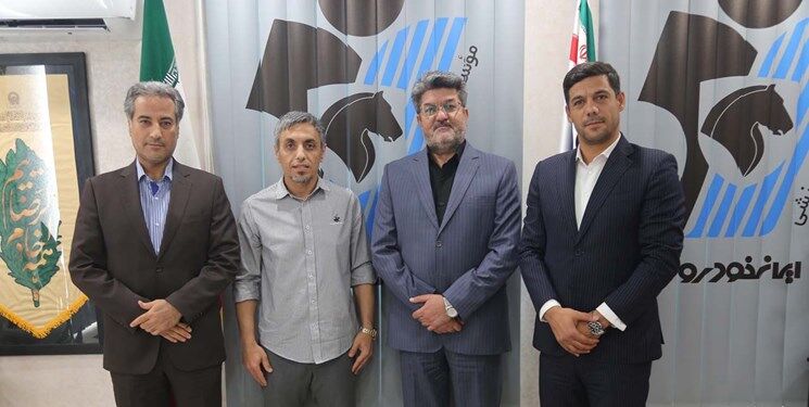 ستاره سابق استقلال رسماً سرمربی پیکان شد