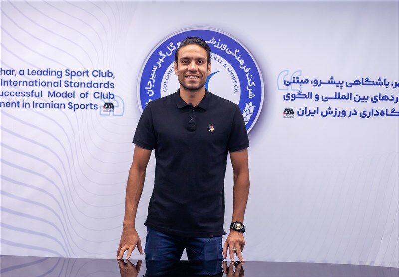 عکس| ستاره گلساز رسماً به لیگ برتر بازگشت/ تیم فصل بعد هافبک خلاق رونمایی شد!