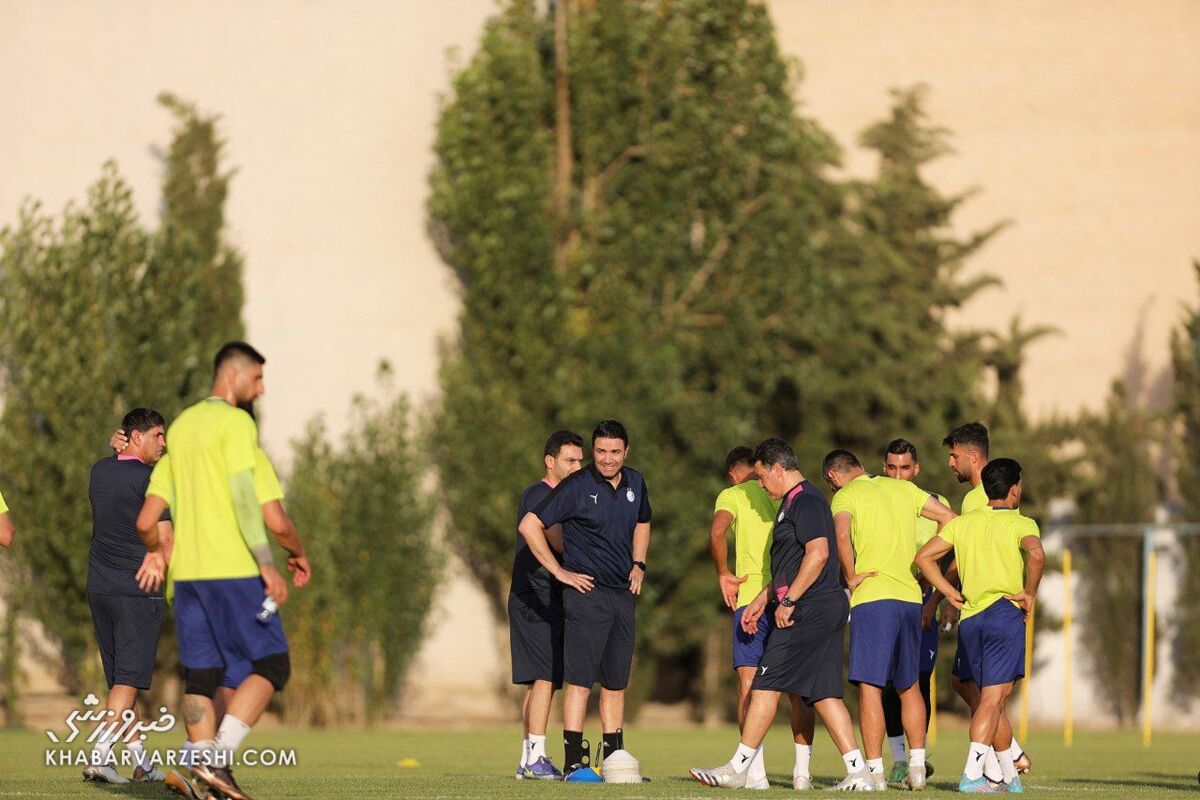 بازیکنان استقلال چند میلیارد از باشگاه پول گرفتند؟/ استقلال به کدام بازیکنان پول نداد؟/ سمت جدید جواد نکونام در استقلال!