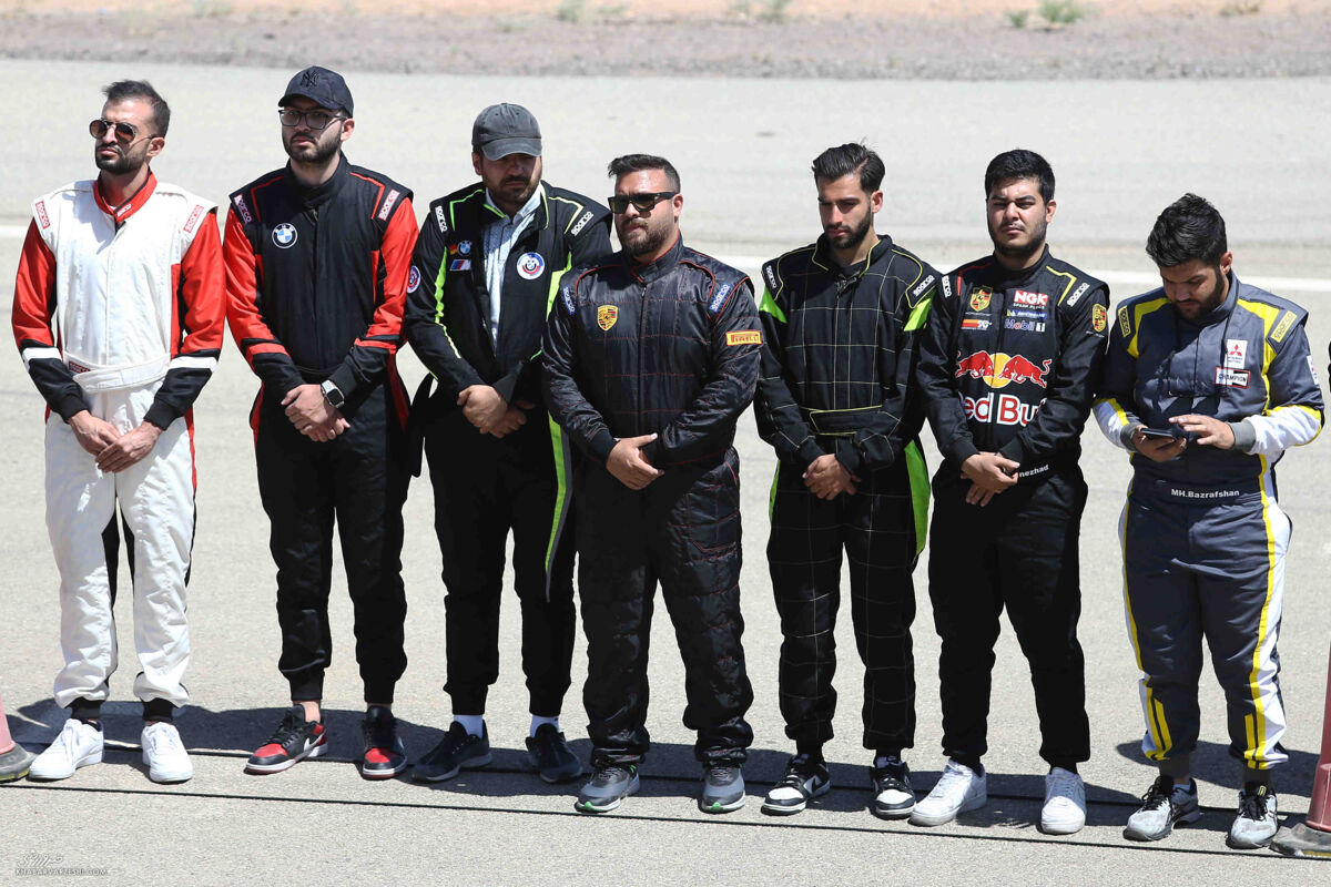 تصاویر| اینجا آدرنالین در اوج است/ هیجان زیاد در پیست اتومبیلرانی