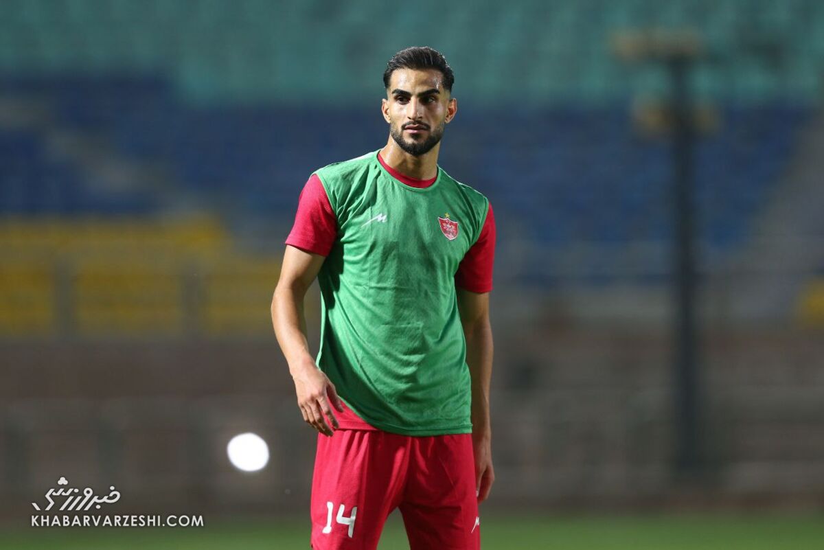عکس| رونمایی از خرید جدید پرسپولیس در تمرین این تیم/ شماره سرباز سرخ مشخص شد عکس| رونمایی از خرید جدید پرسپولیس در تمرین این تیم/ شماره سرباز سرخ مشخص شد