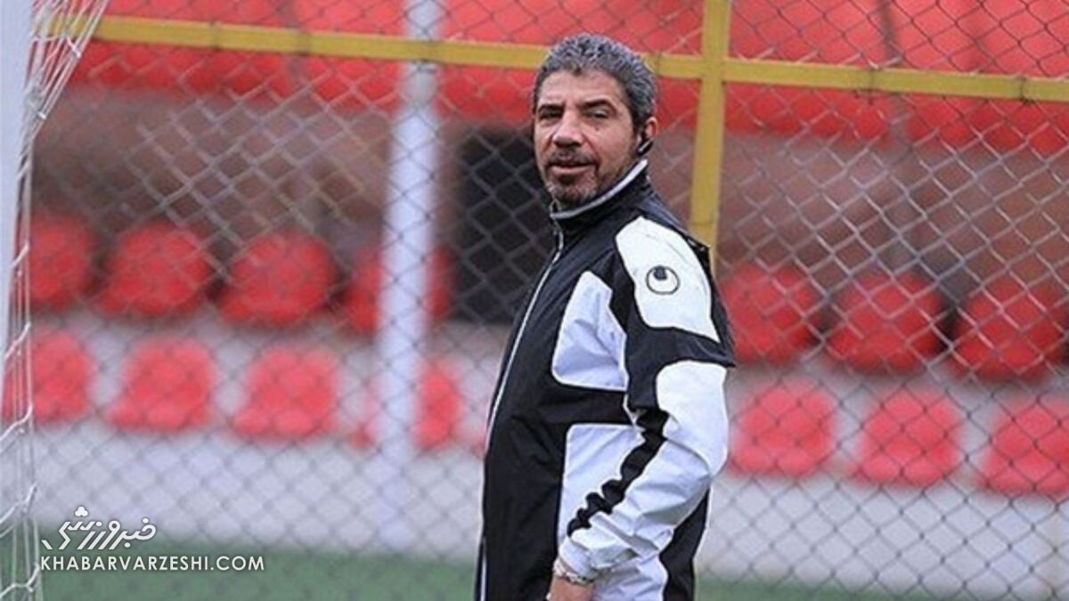 بازیکن پرسپولیس پای امیرتتلو را به فوتبال باز کرد/ در استادیوم تخمه میفروختم و عاشق حسن روشن بودم بازیکن پرسپولیس پای امیرتتلو را به فوتبال باز کرد/ در استادیوم تخمه میفروختم و عاشق حسن روشن بودم