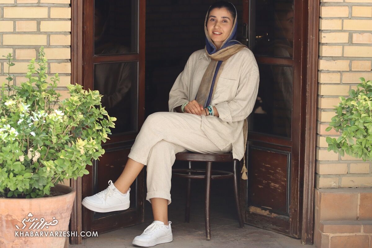 زهرا لطفآبادی