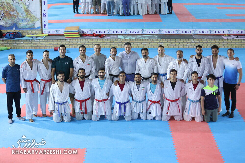 عکس| حضور غیرمنتظره علی دایی در تمرینات تیم ملی