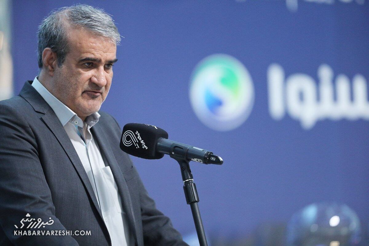 کدام تیمهای لیگ برتری در سقف بودجه تخلف داشتهاند؟/ واکنش رسمی فدراسیون فوتبال کدام تیمهای لیگ برتری در سقف بودجه تخلف داشتهاند؟/ واکنش رسمی فدراسیون فوتبال