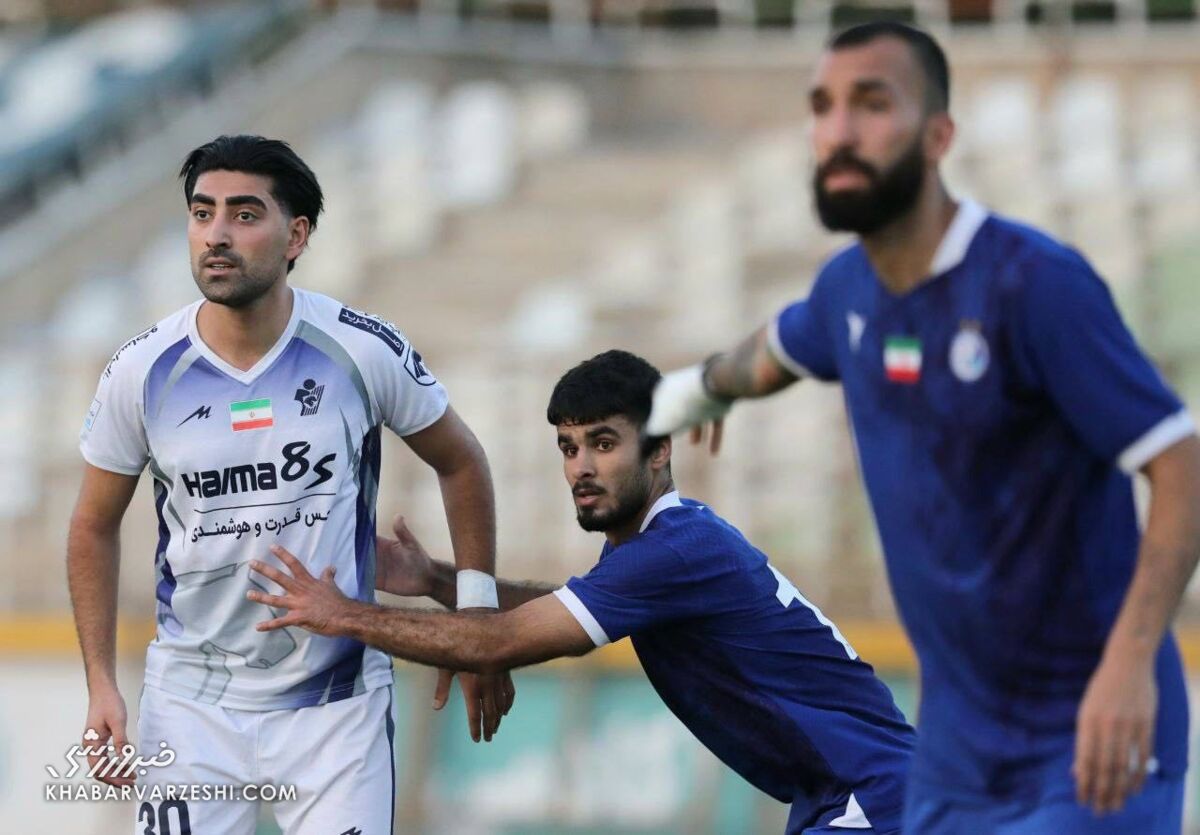 عکس| مهاجم پرسپولیسی شاگرد یک استقلالی شد