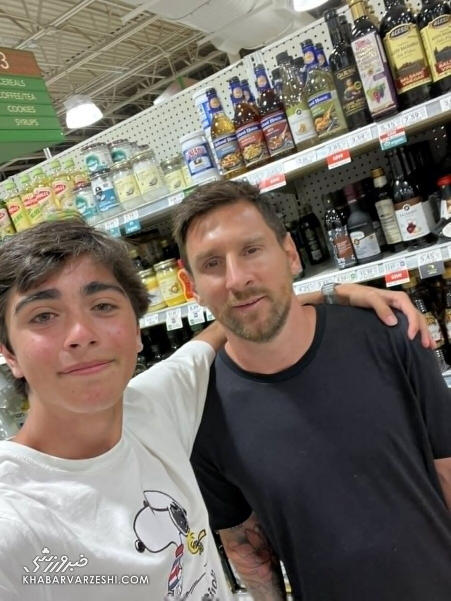 تصاویر| لیونل مسی در سوپرمارکت شناسایی شد!/ ذوقزدگی مردم و ثبت تصاویری خاص؛ وقتی میری شیر بخری و مسی را میبینی!