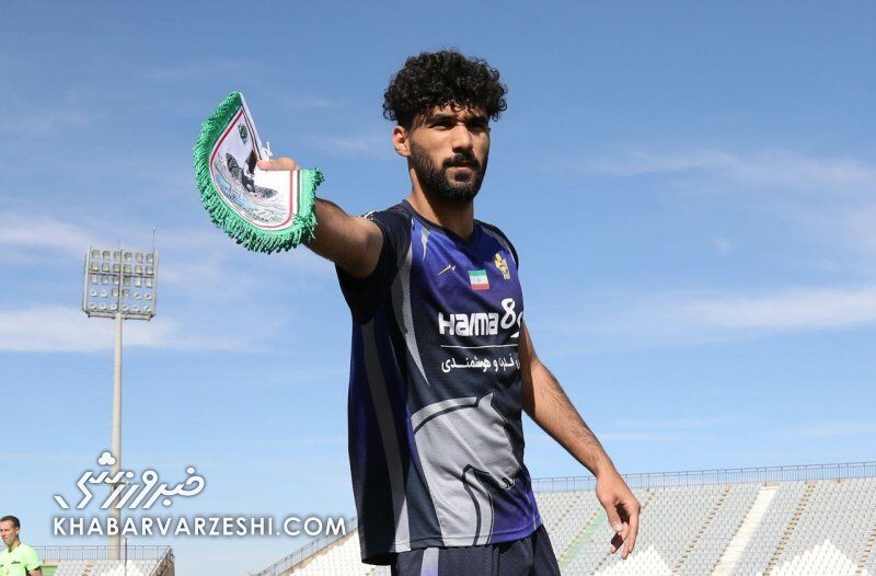 چرا بمب نقل و انتقالات در استقلال و سپاهان منفجر نشد؟/ پاتک سنگین تیم سابق سرمربی تیم ملی ایران؛ شکار پدیده جوان با رضایتنامه ۱۸ میلیاردی سامان فلاح