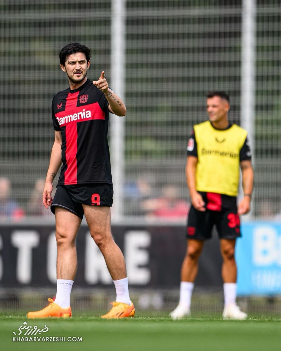 تصاویر| لژیونر ایرانی بیاعتنا به تمامی شایعات جدایی!/ ستاره تیم ملی آماده یک فصل موفق!