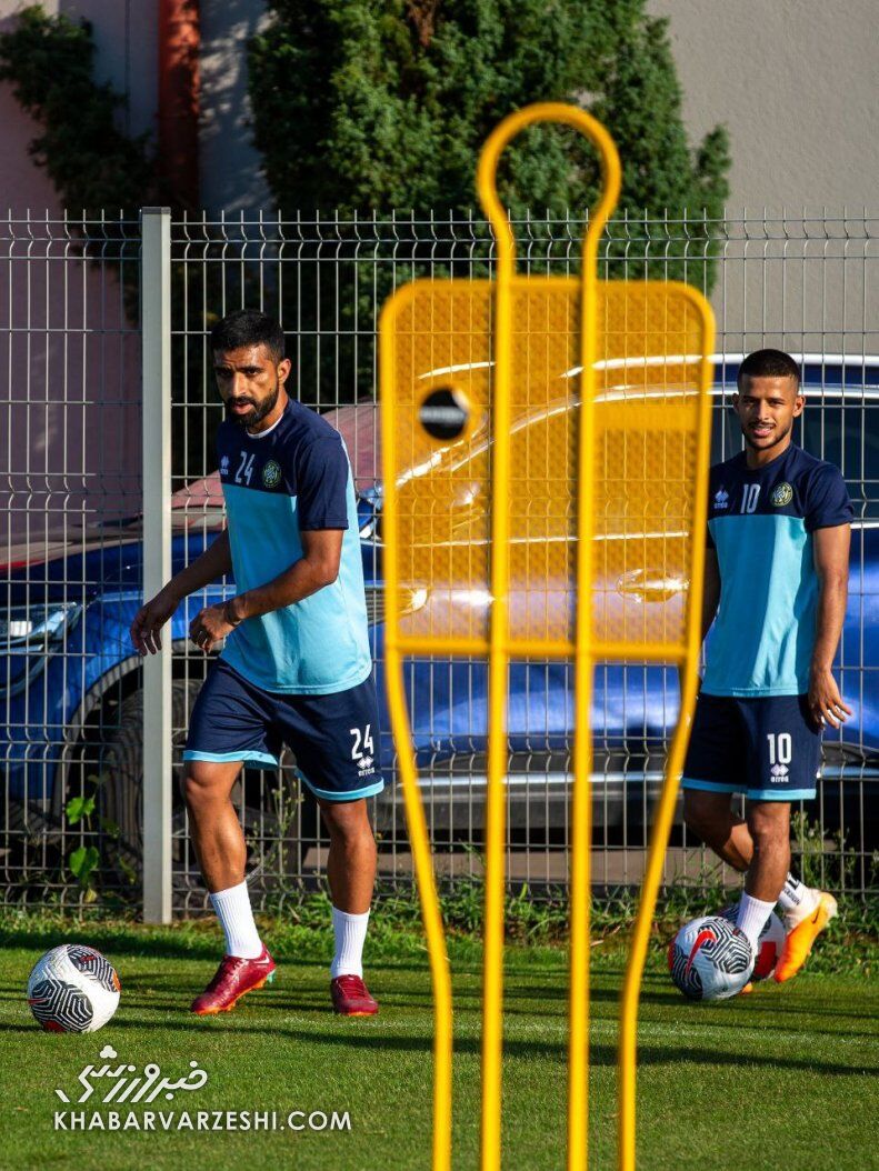 عکس| تصویری غم انگیز برای استقلالیها/ قایدی و مجیدی در امارات به هم رسیدند