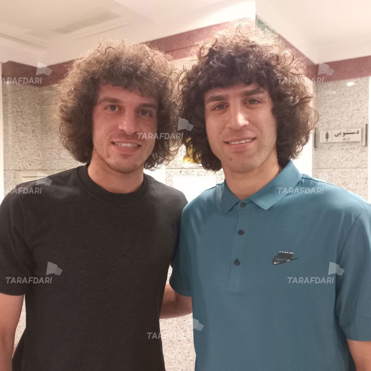 عکس| قرارداد یک بازیکن به جای برادرش با استقلال پس از ۴ سال