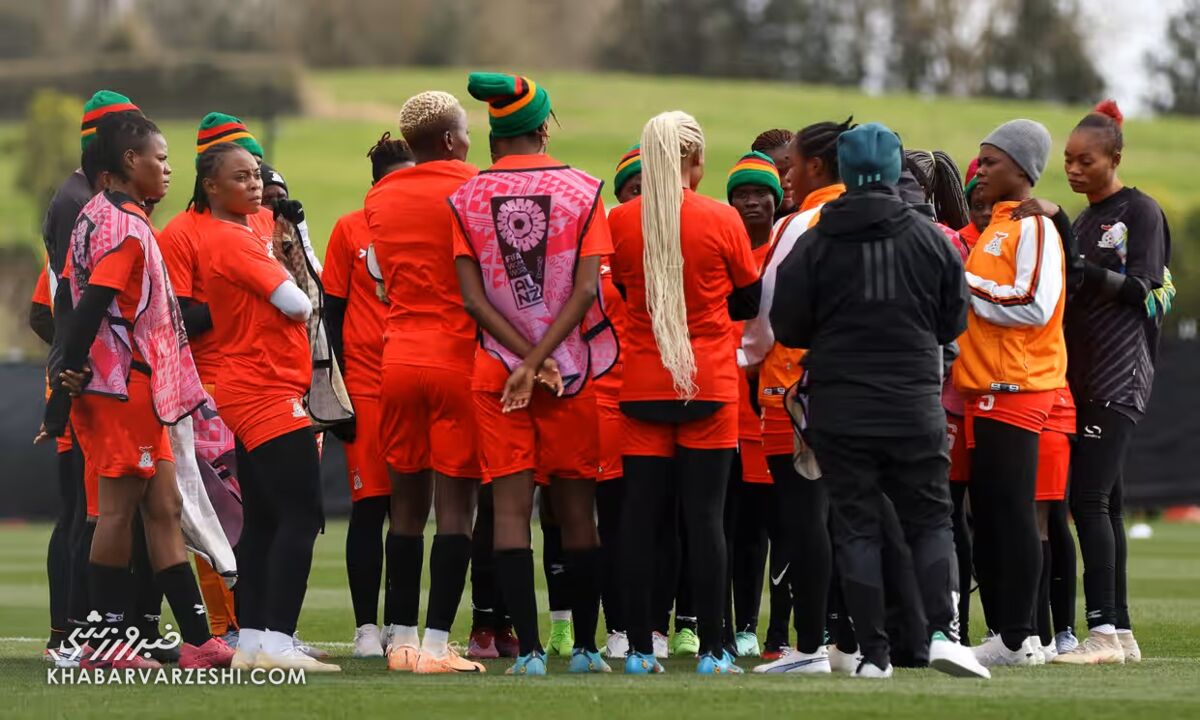 جنجال در جام جهانی فوتبال زنان/ تعرض آقای سرمربی به بازیکنان تیمش