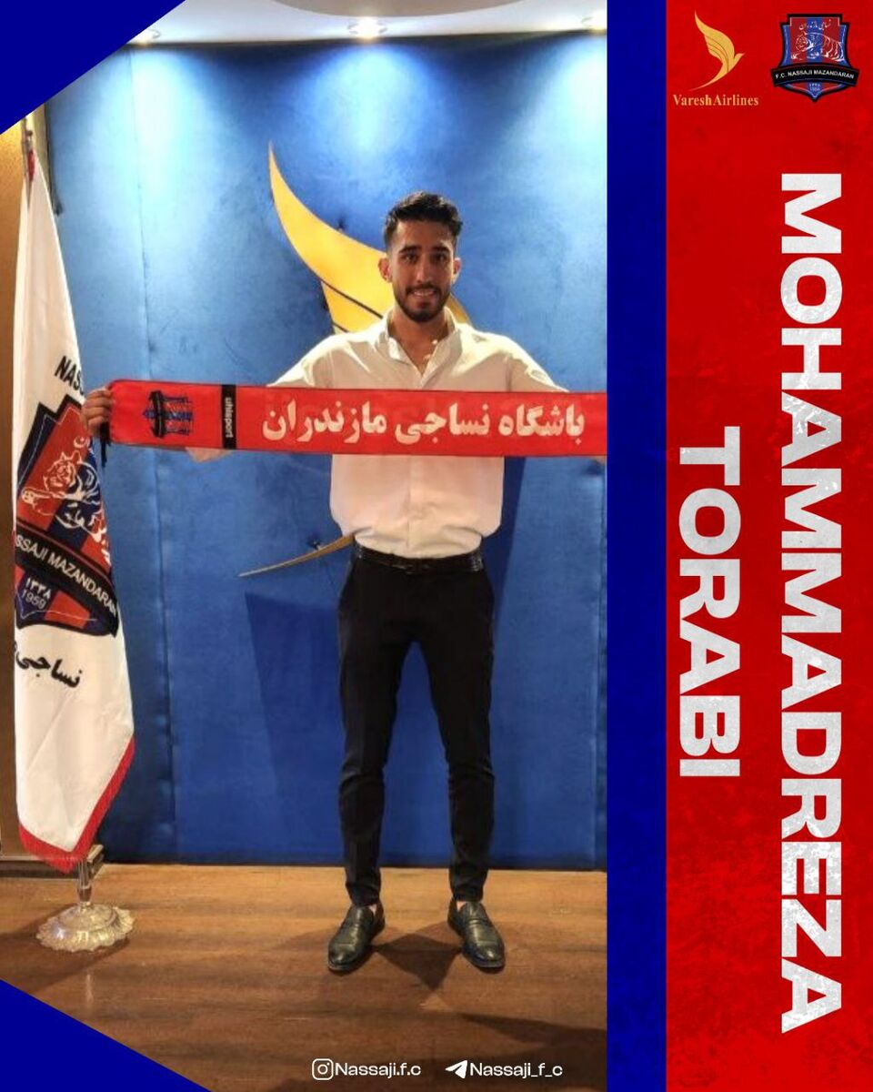 عکس| مدافع استقلالی رسماً سرخپوش شد/ قرارداد بلندمدت بسته شد