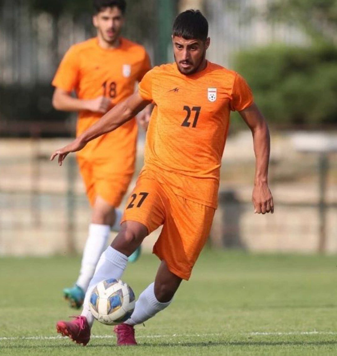 هافبک ملیپوش رسماً به گلگهر پیوست