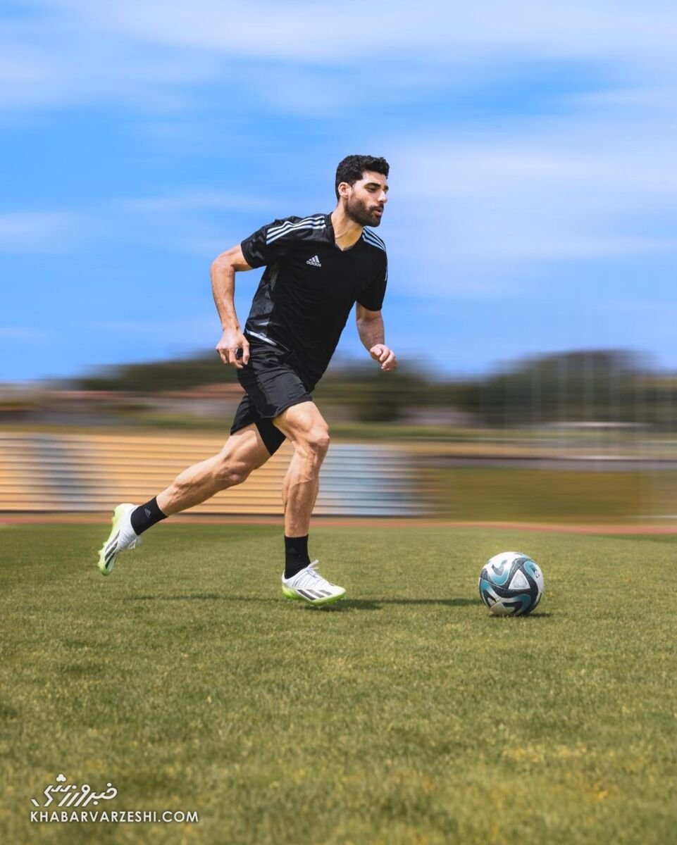 عکس| رونمایی از استوک ویژه آدیداس برای مهدی طارمی