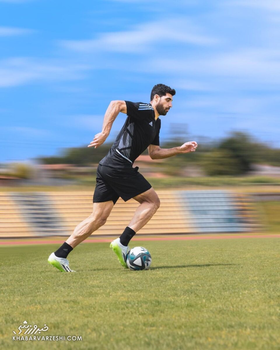 عکس| رونمایی از استوک ویژه آدیداس برای مهدی طارمی