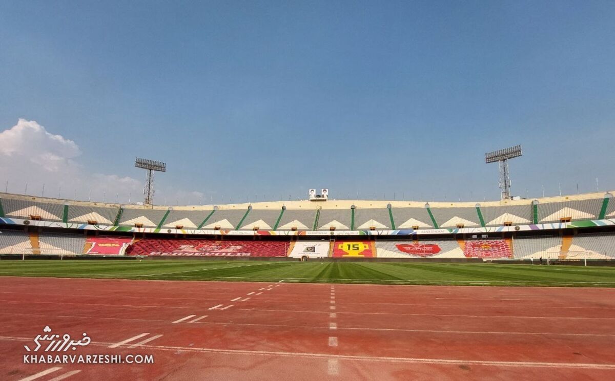 تصاویر| تماشاگران ویژه دیدار پرسپولیس - آلومینیوم اراک در افتتاحیه لیگ!