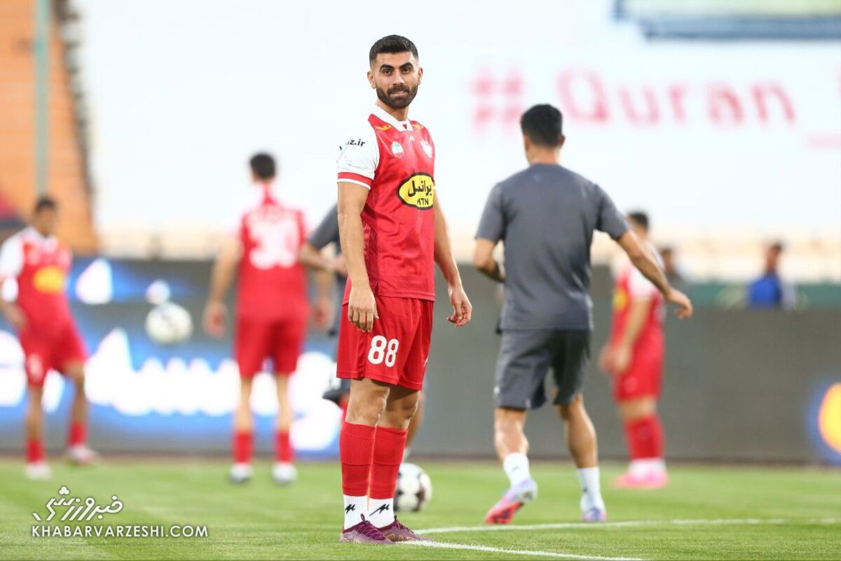 تصمیم غیرمنتظره و خلق الساعه یحیی/ سرمربی پرسپولیس به درخواست جدایی این بازیکن پاسخ مثبت داد!