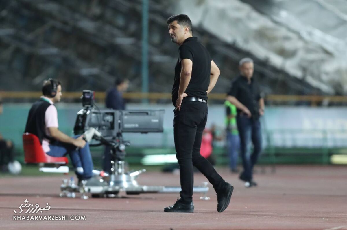 برنامهریزی و اجرا در فوتبال ایران؛ یک فاجعه تمام عیار/ جدول زشت لیگ برتر قابل دفاع نیست اما... برنامهریزی و اجرا در فوتبال ایران؛ یک فاجعه تمام عیار/ جدول زشت لیگ برتر قابل دفاع نیست اما...