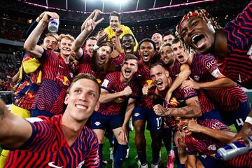 ویدیو| مراسم اهدای جام قهرمانی سوپرجام آلمان به لایپزیش
