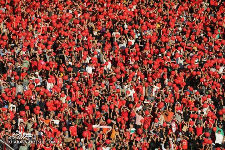 هواداران تراکتور؛ تراکتور - پرسپولیس