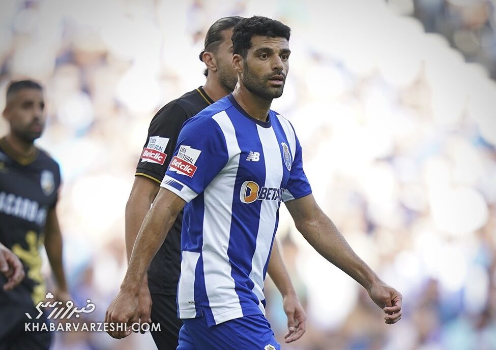 عکس| اقدام غیرمنتظره دروازهبان پورتو با نام طارمی عکس| اقدام غیرمنتظره دروازهبان پورتو با نام طارمی