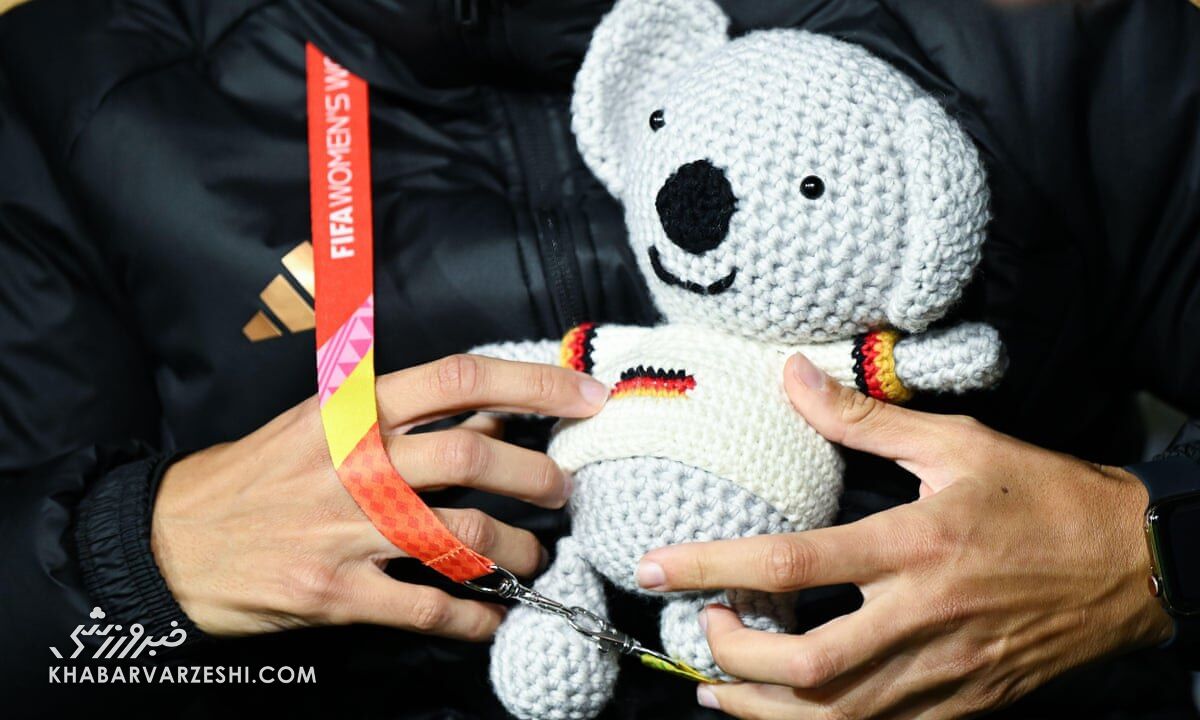 عجیبترین اتفاقهای جام جهانی زنان ۲۰۲۳/ از فحاشی و سؤال عجیب در کنفرانس تا حجاب و چالش با سرمربی قهرمان