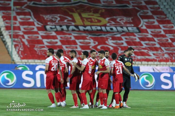 بازیکنان پرسپولیس؛ پرسپولیس - ذوب‌آهن