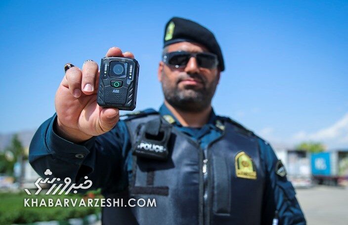 چرا ورود دوربین پلیس آزاد است اما VAR تحریم؟/ مهدی تاج از راهنمایی و رانندگی مشورت بگیرد!