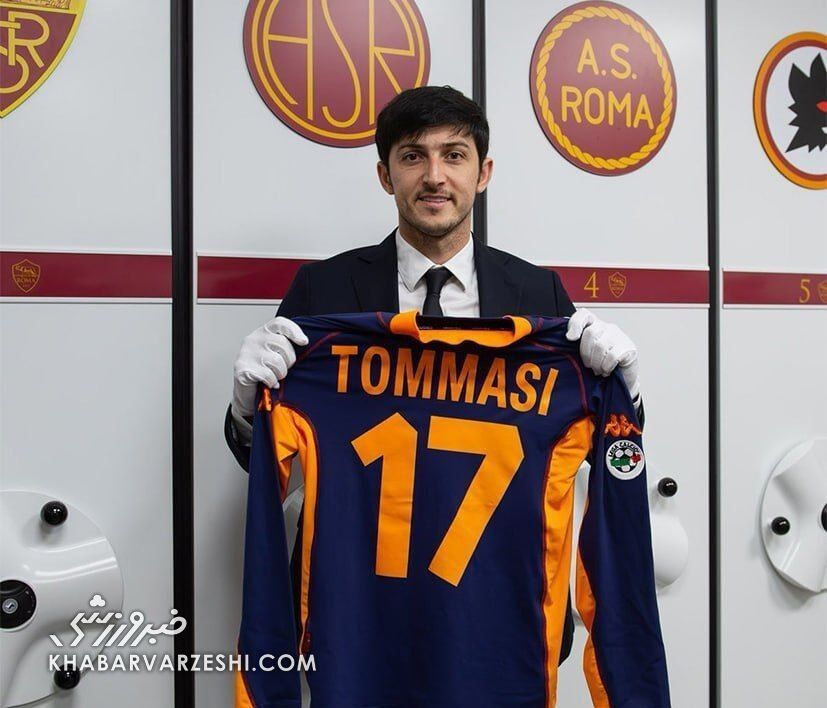 عکس| مورد جالب در مراسم معارفه آزمون در رم/ سردار مجبور به استفاده از دستکش شد