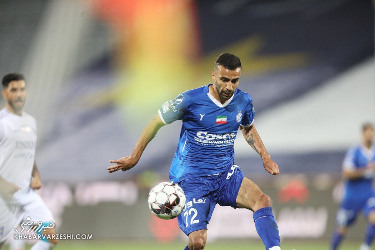 پایان شایعات در مورد ۲ بازیکن استقلال/ حسینی کاپیتان تیم ملی میشود