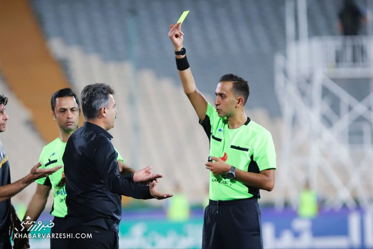 شوک به فوتبال ایران؛ داور جوان به کانادا مهاجرت کرد شوک به فوتبال ایران؛ داور جوان به کانادا مهاجرت کرد