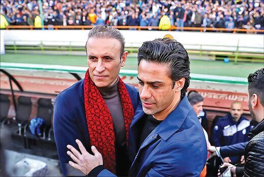 شلیک فرهاد مجیدی به قلب پرسپولیس/ وقتی گل سالم پرسپولیس مقابل استقلال پرپر شد شلیک فرهاد مجیدی به قلب پرسپولیس/ وقتی گل سالم پرسپولیس مقابل استقلال پرپر شد